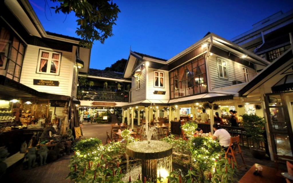 Silom Village Inn Bangkok Luaran gambar