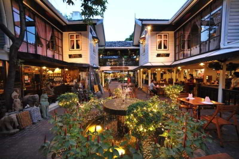 Silom Village Inn Bangkok Luaran gambar