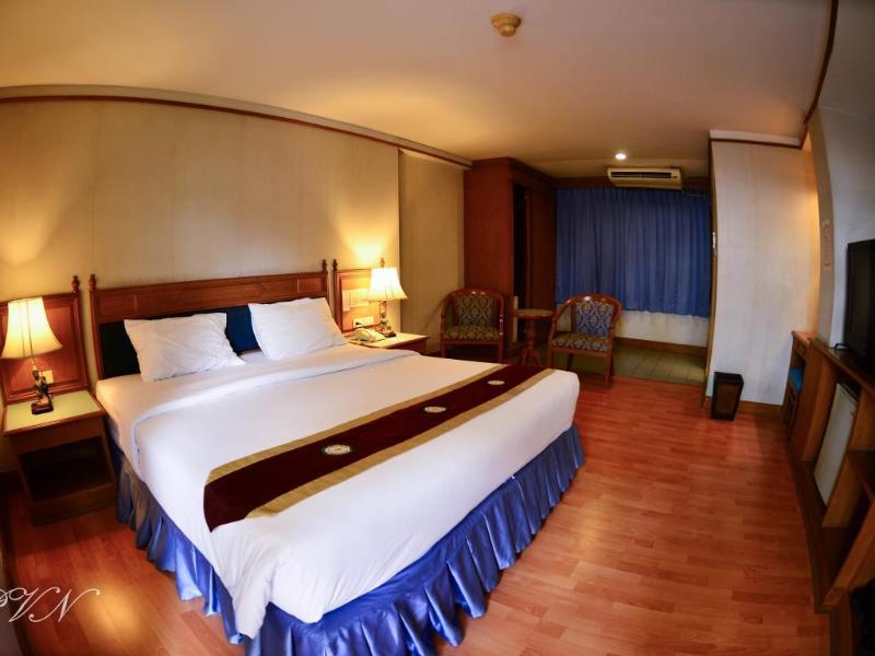 Silom Village Inn Bangkok Luaran gambar