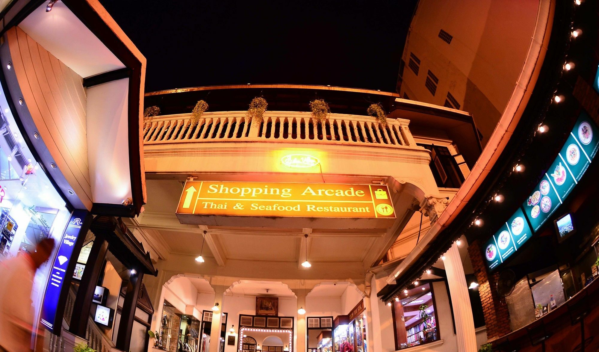 Silom Village Inn Bangkok Luaran gambar